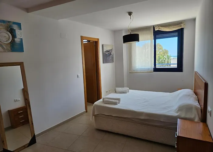 Duplex Avec Piscine-padel-plage-wifi-parking Апартаменти Денія